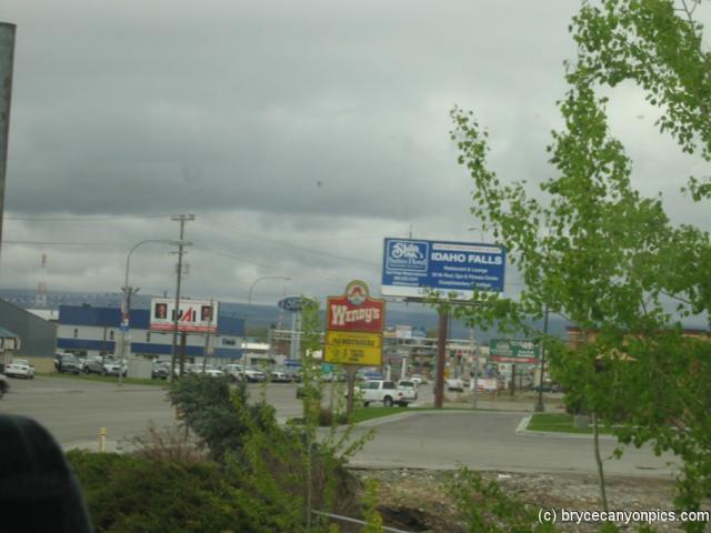 Idaho Falls sign as seen from tour bus.jpg
