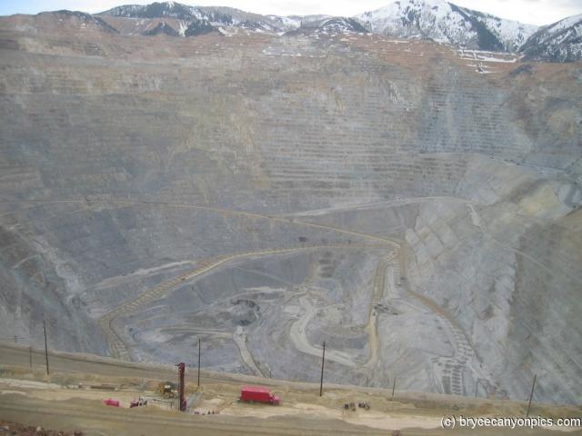 Bingham Canyon Mine in Salt Lake City, Utah.jpg
